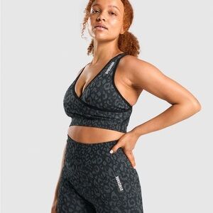 Adapt Animal Seamless Sports Bra | Gymshark